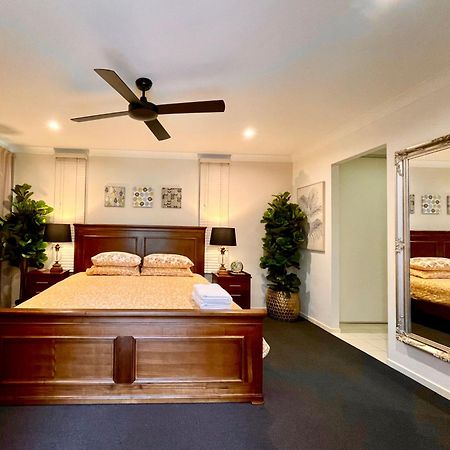 Spacious Hideaway Retreat, Brookfield, Brisbane Esterno foto