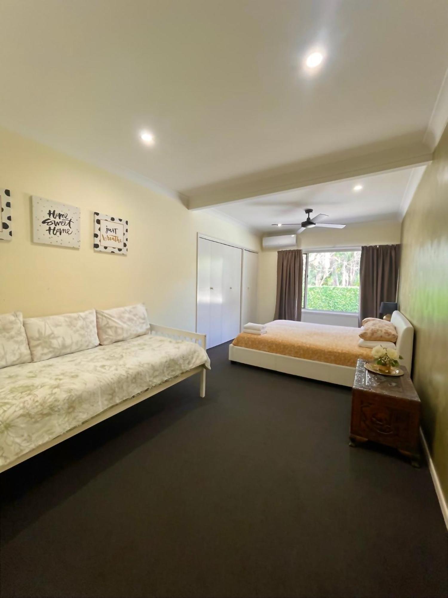 Spacious Hideaway Retreat, Brookfield, Brisbane Esterno foto